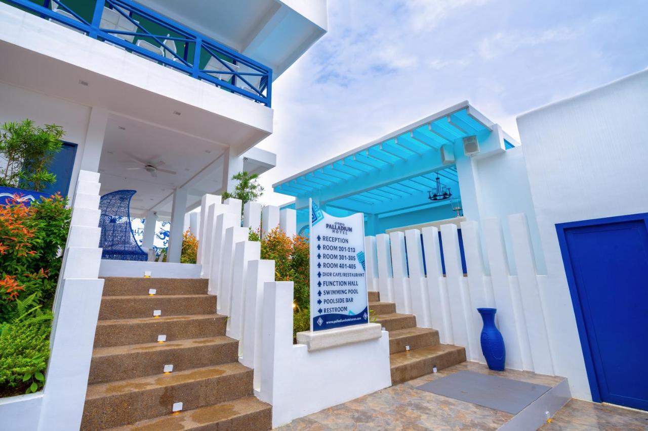 The Palladium Hotel Coron Exterior foto